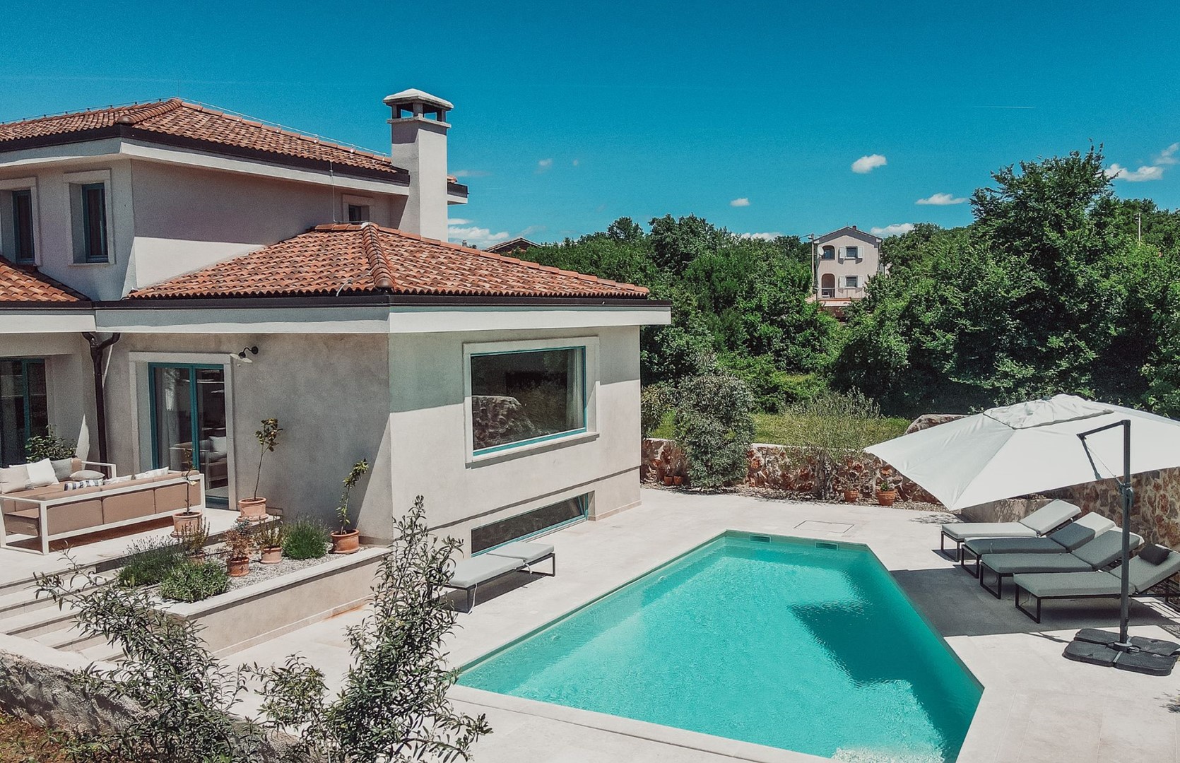 Charming Luxury Villa Solea with an outdoor Pool