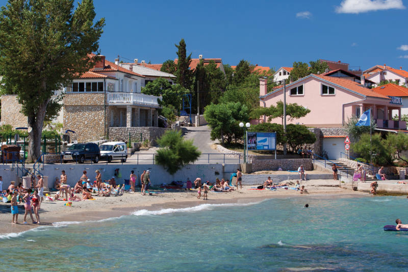 Krk beaches - sandy beach in Šilo