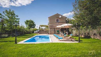 Village Villa M with an authentic touch and a pool on Krk