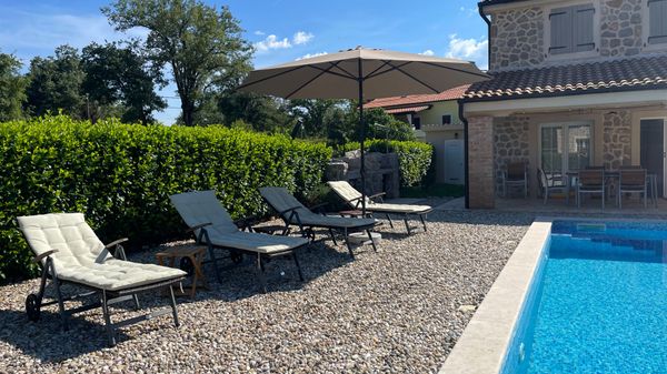 Charming Villa Pepina with a traditional touch and a pool on Krk