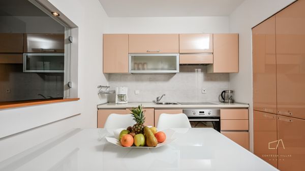 Moderan apartman Balu 16 u vili uz plažu na Krku