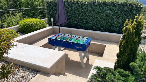 Otmjena Villa Quadra s pogledom na more i bazenom na Krku