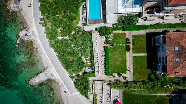 Moderan apartman Balu 16 u vili uz plažu na Krku