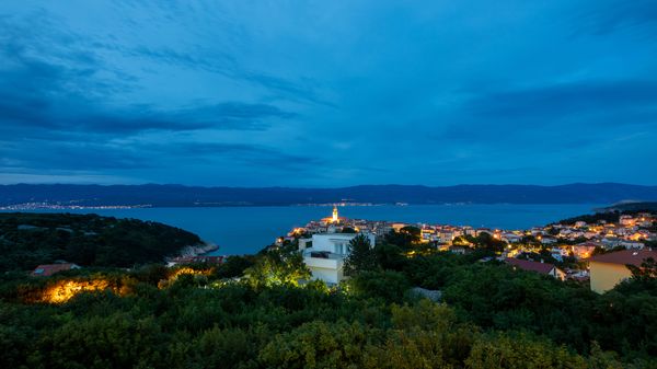 Moderne Villa Maslina mit Panoramablick auf das Meer