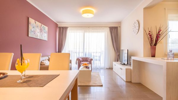 Elegantan apartman Mande 3 u vili s bazenom na Krku