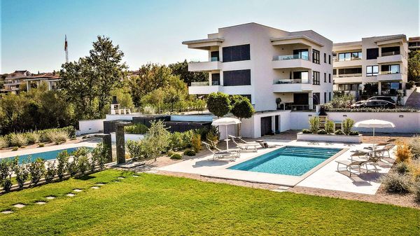 Apartment Blue Sea with sea view and pool