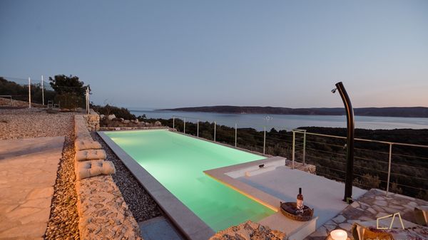 Stone villa Heritage House Jure with a pool and a great sea view on Krk