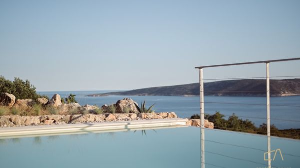 Stone villa Heritage House Jure with a pool and a great sea view on Krk