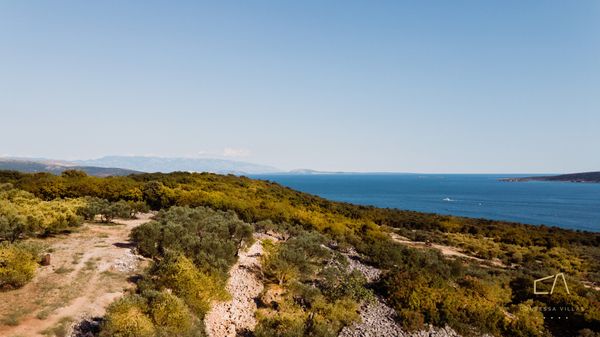 Stone villa Heritage House Jure with a pool and a great sea view on Krk