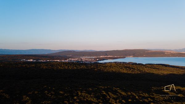 Steinvilla Heritage House Jure mit Pool und Meerblick auf Krk