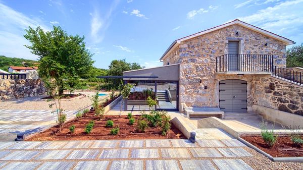 Stone Villa Jerini House with an outdoor pool and wellness on Krk