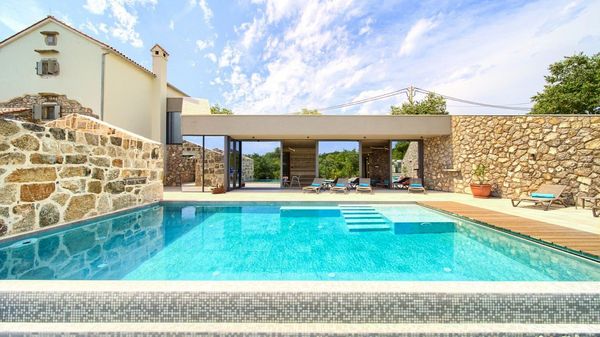 Stone Villa Jerini House with an outdoor pool and wellness on Krk