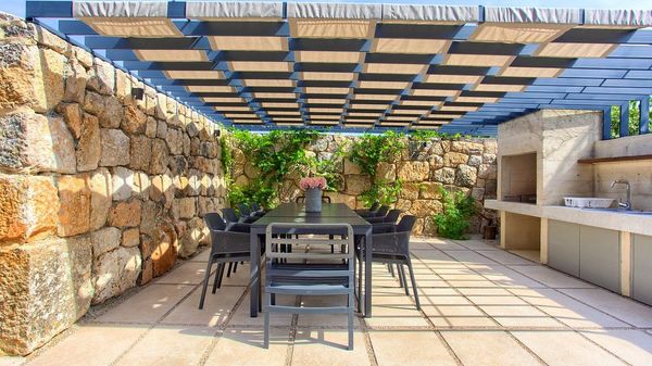 Stone Villa Jerini House with an outdoor pool and wellness on Krk