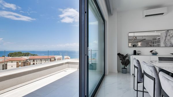 Luxury Penthouse Mia with panoramic sea view