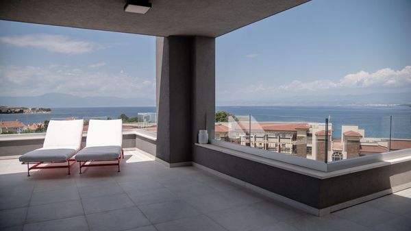 Luxury Penthouse Mia with panoramic sea view