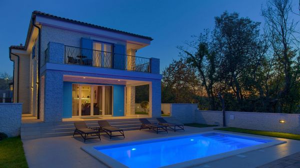 Villa Valentina with SPA zone and outdoor pool, near the sea