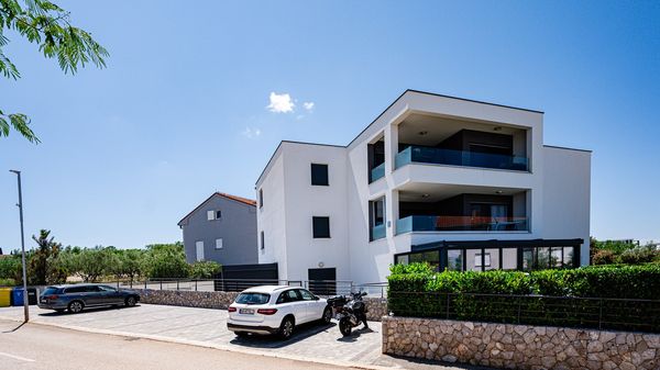 Modern Adora Apartment with beautiful sea view