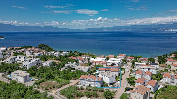 Modern Adora Apartment with beautiful sea view