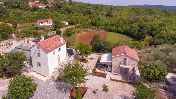 Stone villa Jerini House with an outdoor pool