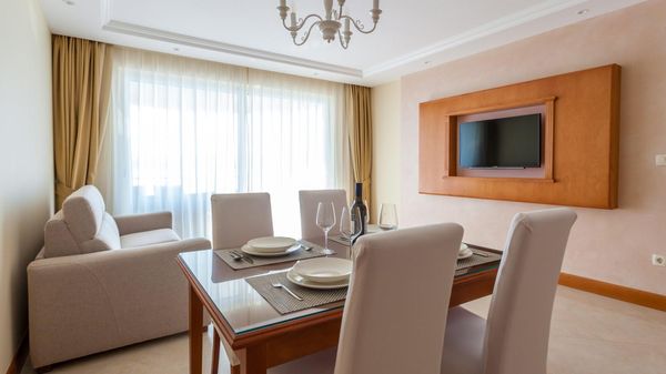 Elegantan luksuzni apartman Tunera 2 u vili s bazenom na Krku