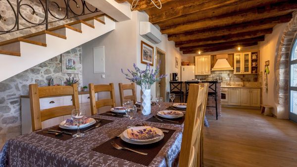 Beautiful Villa Bogovski Dvori with a rustic touch on Krk