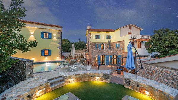 Villa Melary with Pool & Jacuzzi