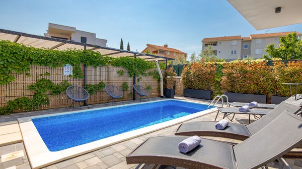 Stilvolle Villa Metra Maris1 mit privatem Pool