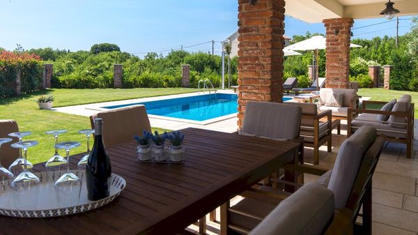 Family Villa Nika with a rustic touch and a pool on Krk