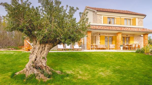 Family  Villa Tia with a rustic touch and a pool on Krk