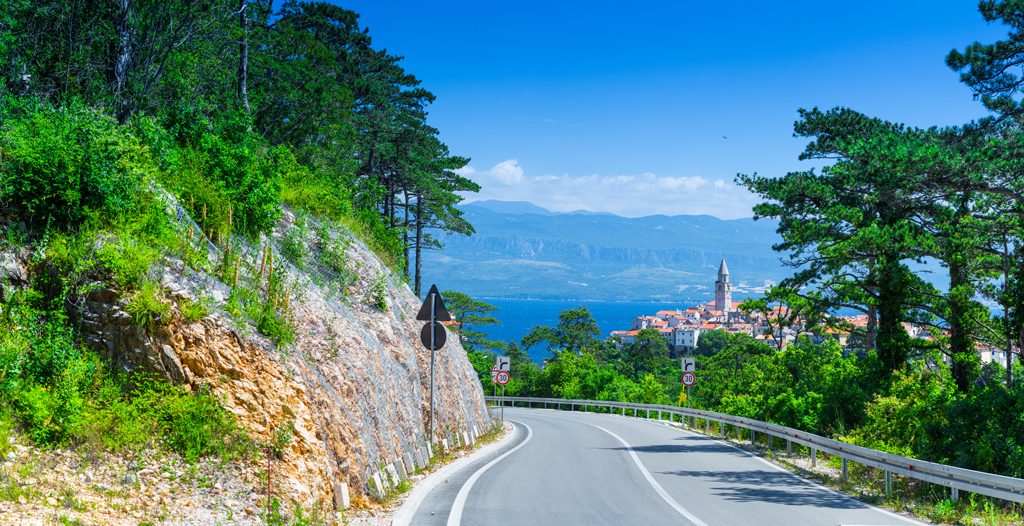 Straße auf der Insel Krk